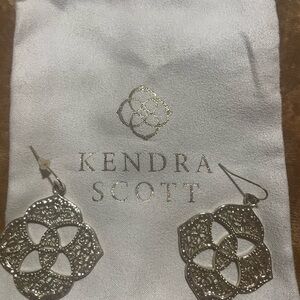 Kendra Scott Dawn Logo Gold Earrings